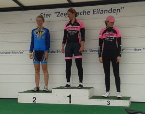 Het podium bij de dames